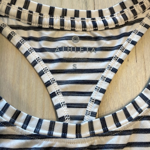 Athleta Tank Top Size S - Picture 2 of 2